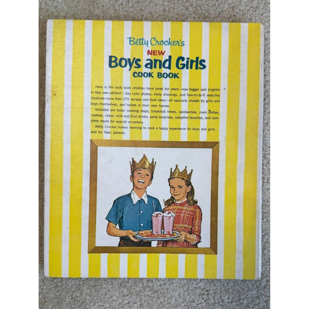 1965 Betty Crocker's New Boys and Girls Cook Book Spiral Cookbook First Print